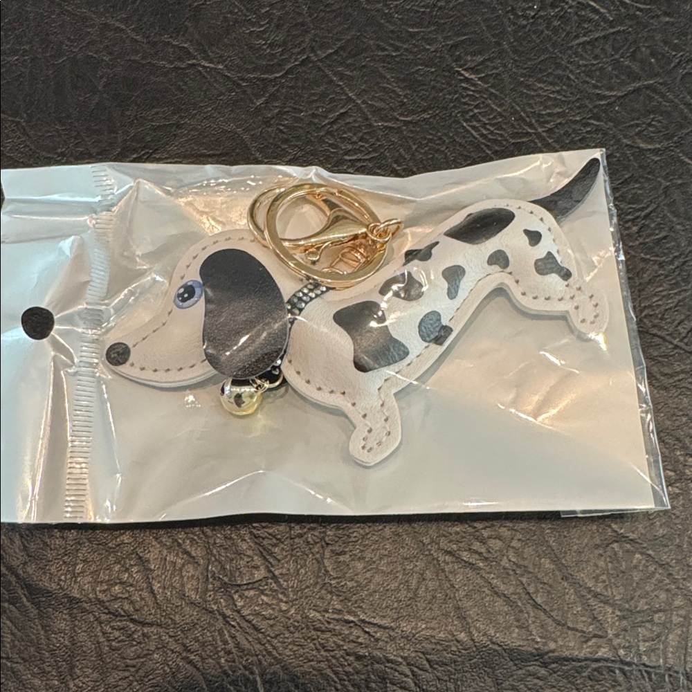 Dachshund Dog Keychain Bag Charm, NEW - Picture 2 of 5